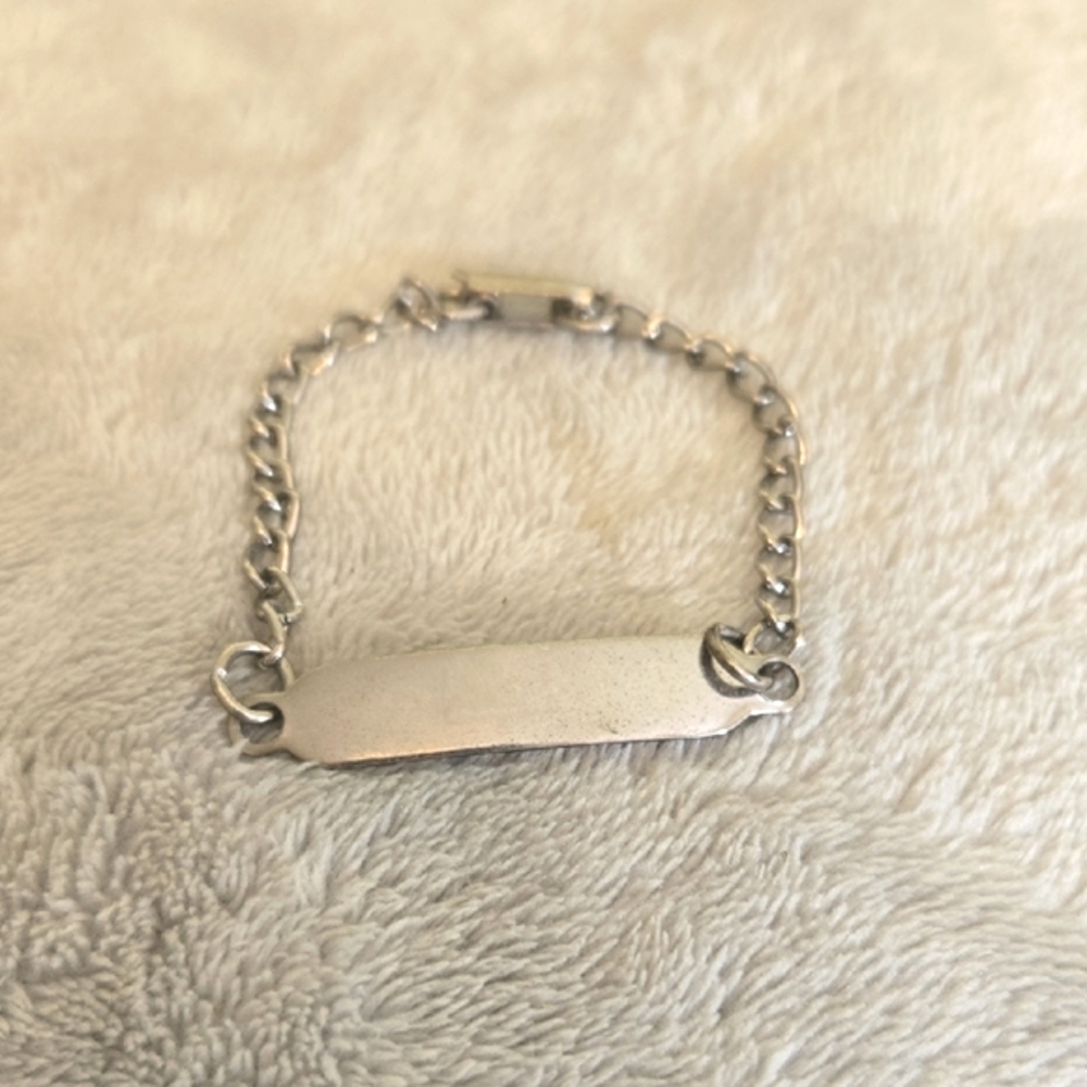 #631 Vintage Silver Tone Chain Bracelet